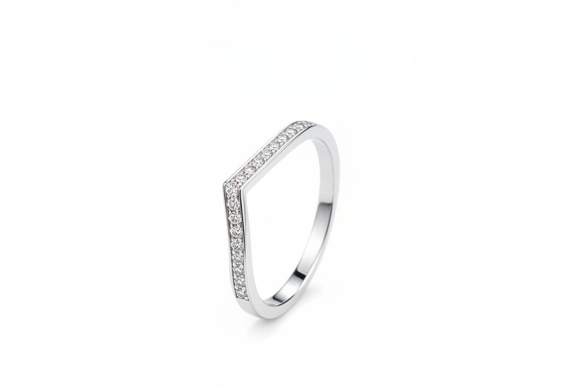 Impimo 0.15 CT Moissanite Round Cut Ring