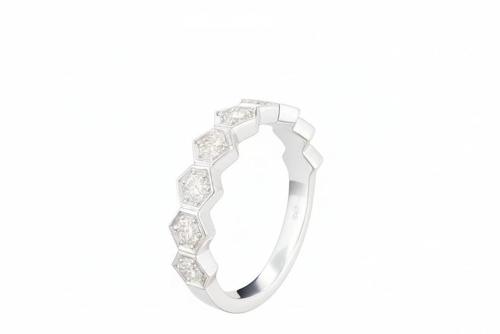 Impimo 0.7 CT Lab-Grown Diamond Round Cut Ring