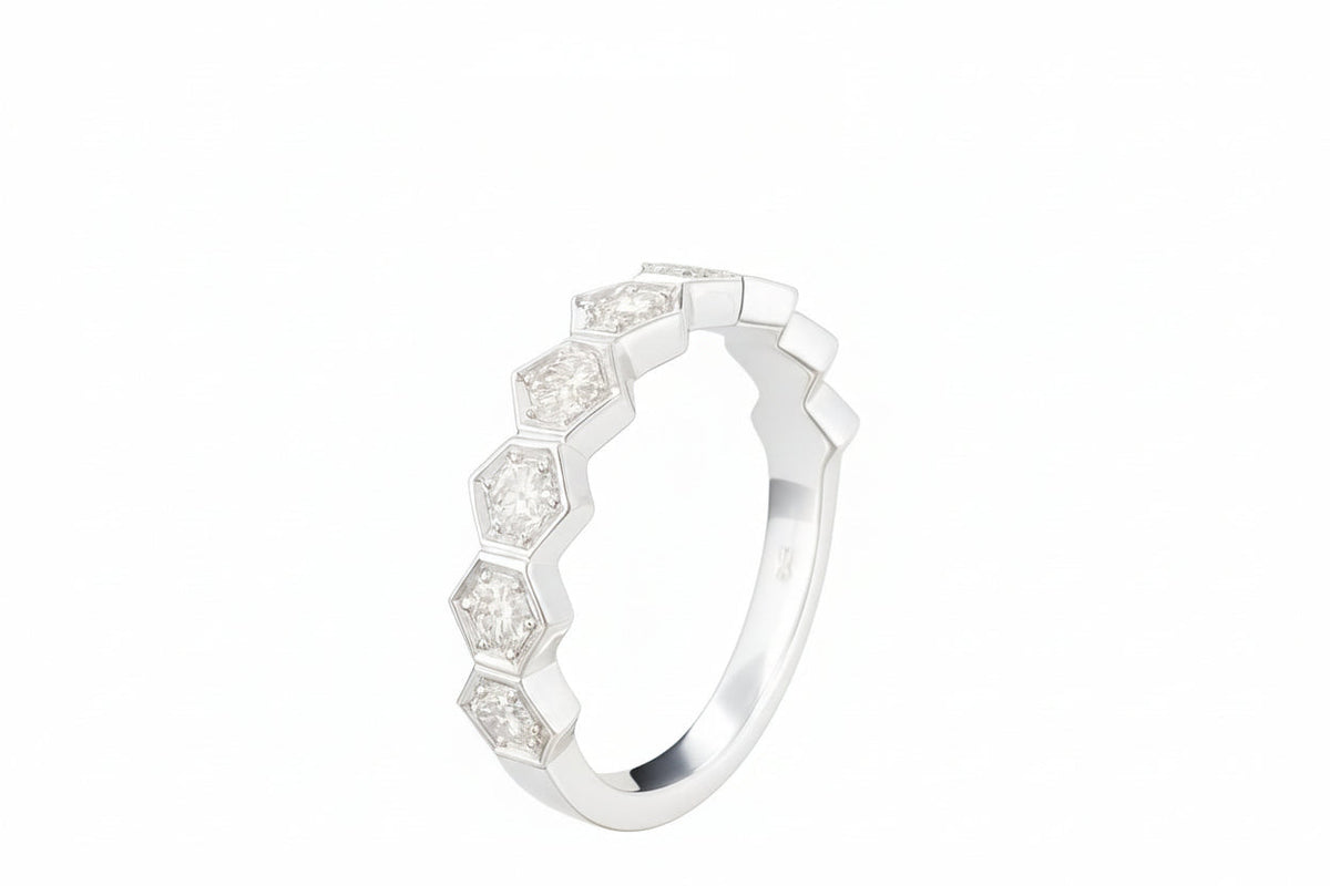 Impimo 0.7 CT Lab-Grown Diamond Round Cut Ring
