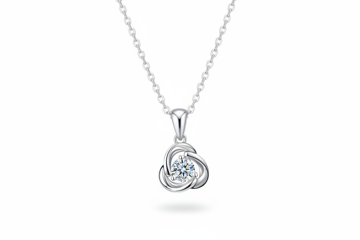 Impimo 1 CT Moissanite Round Cut Pendant
