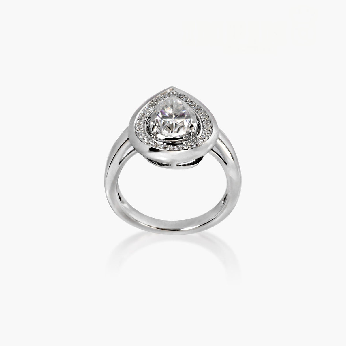 Impimo 3 CT Moissanite Pear Cut Ring