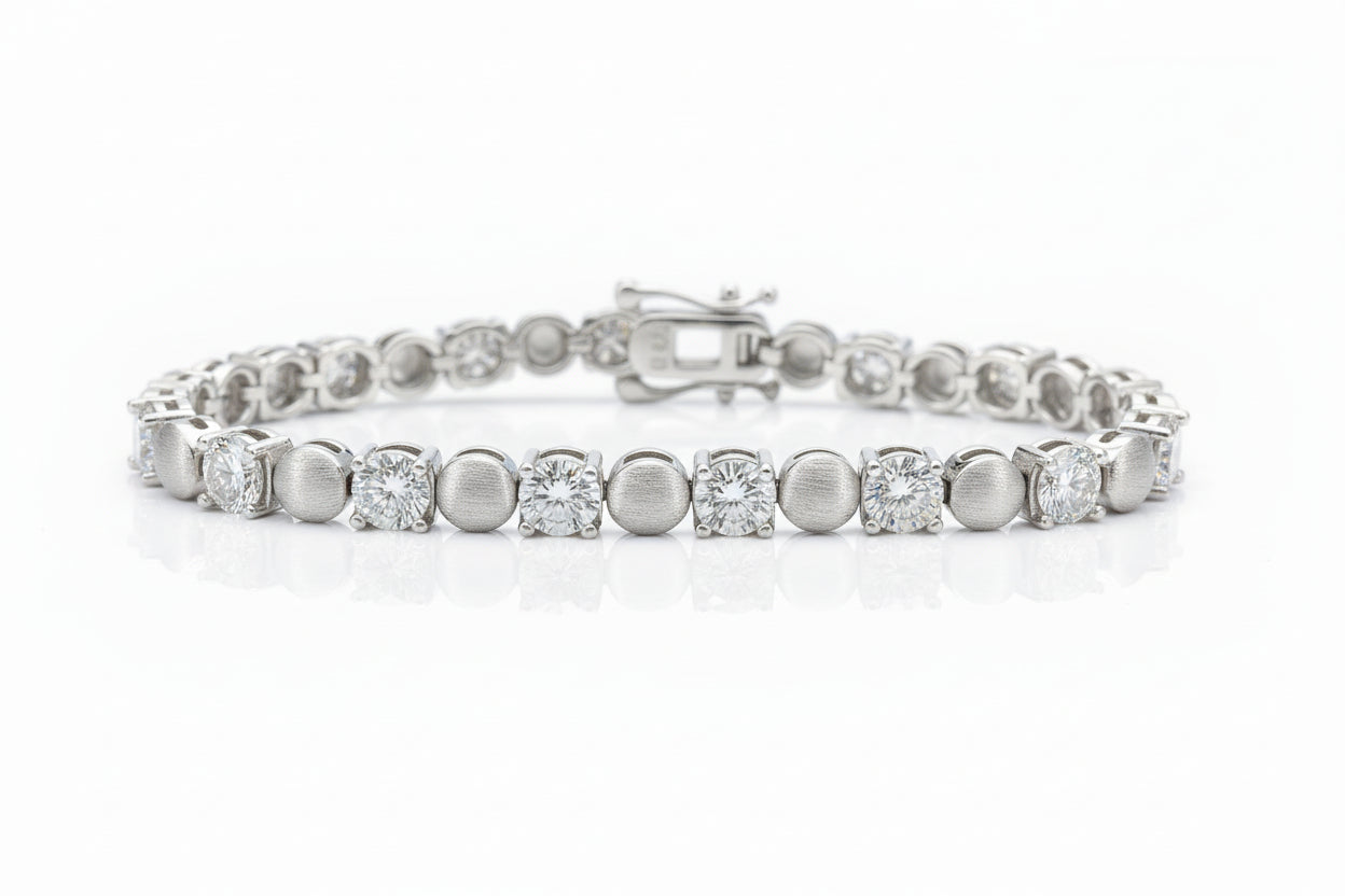 Impimo 8 CT (0.5 CT) Moissanite Round Cut Bracelet