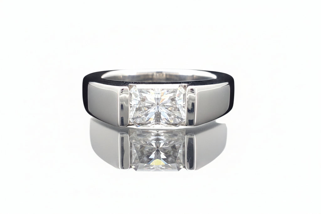 Impimo 1/2 CT Moissanite Radiant Cut Ring