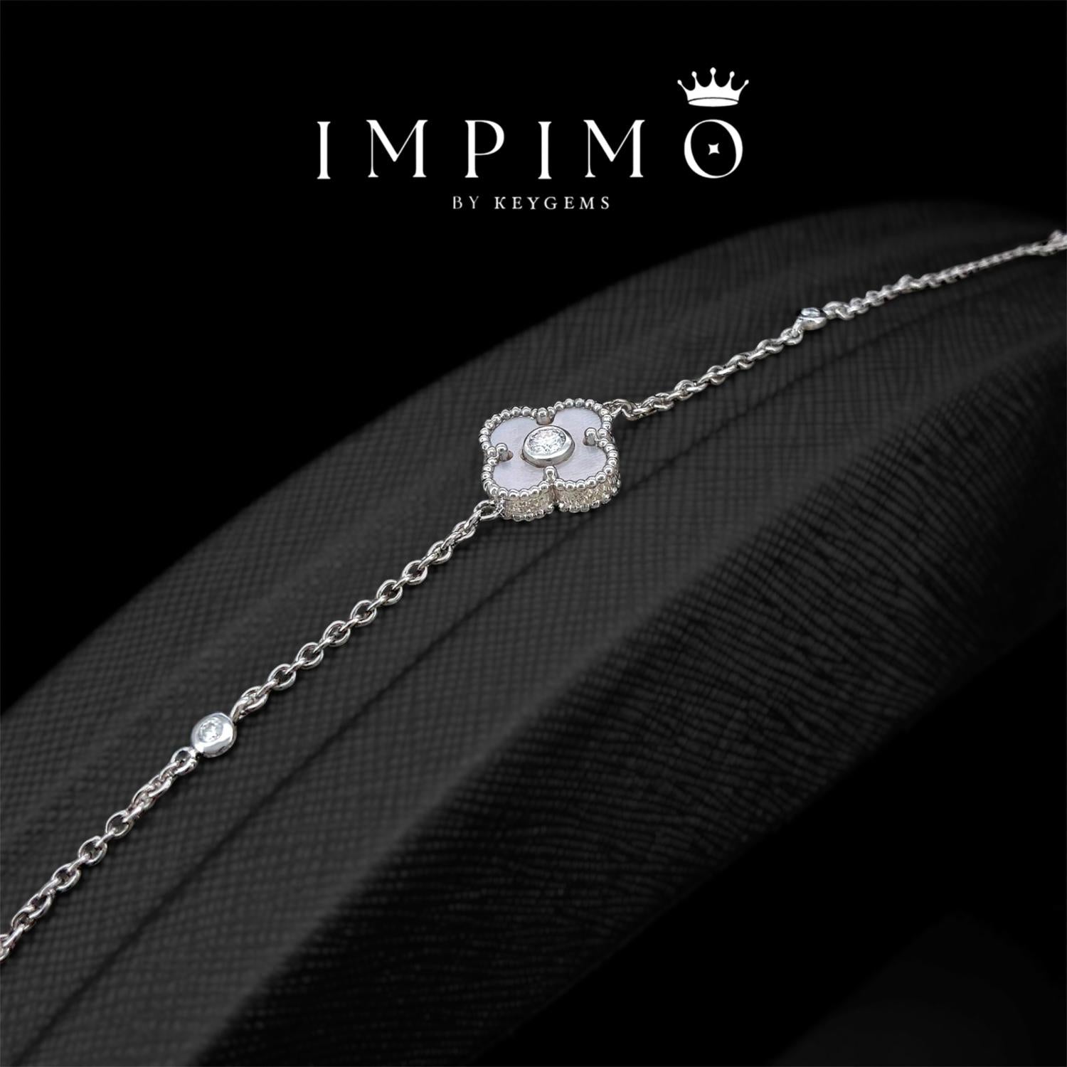 Impimo pink mother of pearl and moissanite four-leaf clover bracelet – alternate view