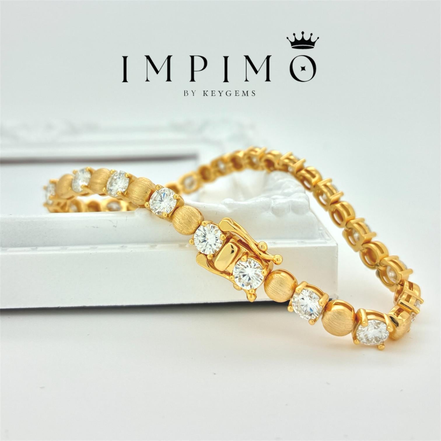 Impimo 8 CT (0.5 CT) Moissanite Round Cut Bracelet