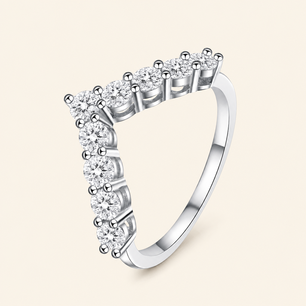 Impimo 0.9 CT (Total) Moissanite Round Cut Ring - 925 Sterling Silver with 18K White Gold Plating | packshot on ivory