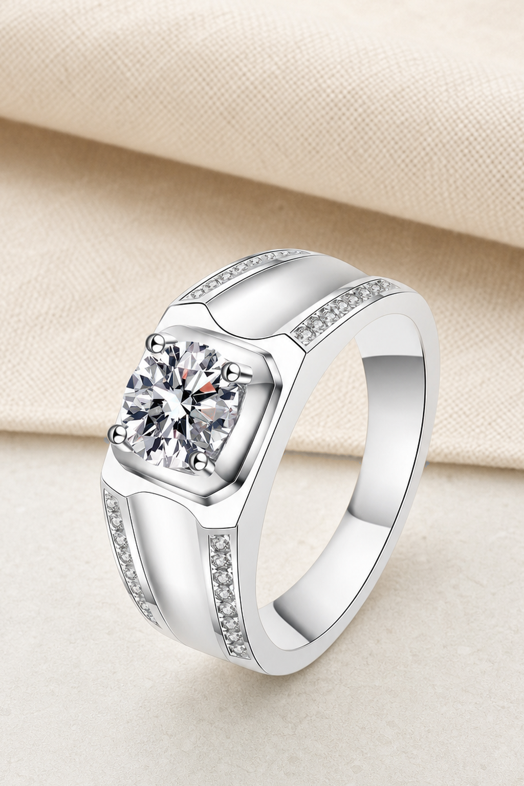 Impimo 1/2 CT Moissanite Round Cut Ring - Hexagonal Frame Band - 925 Sterling Silver with 18K White Gold Plating | close-up detail of the setting