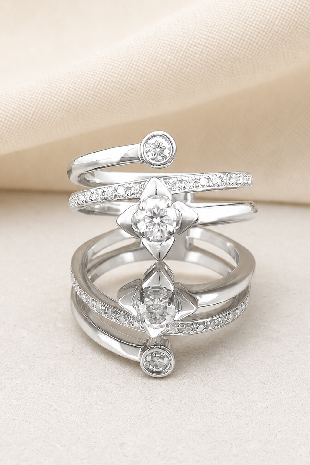 Impimo 0.50 CT Moissanite Bypass Twist Ring - 925 Sterling Silver 18K White Gold | close-up detail of the setting