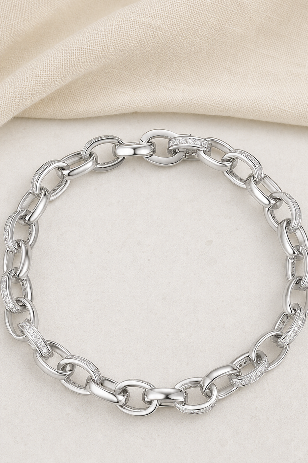 Impimo 2 CT (Total) Moissanite Round Cut Bracelet - 925 Sterling Silver with 18K White Gold Plating | close-up detail of the setting