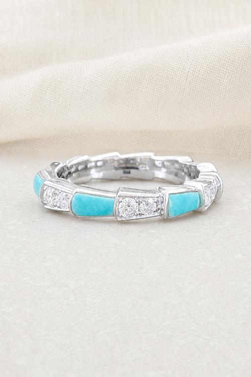 Impimo 0.35 CT Moissanite & Turquoise Geometric Ring - 925 Sterling Silver 18K White Gold | close-up detail of the setting