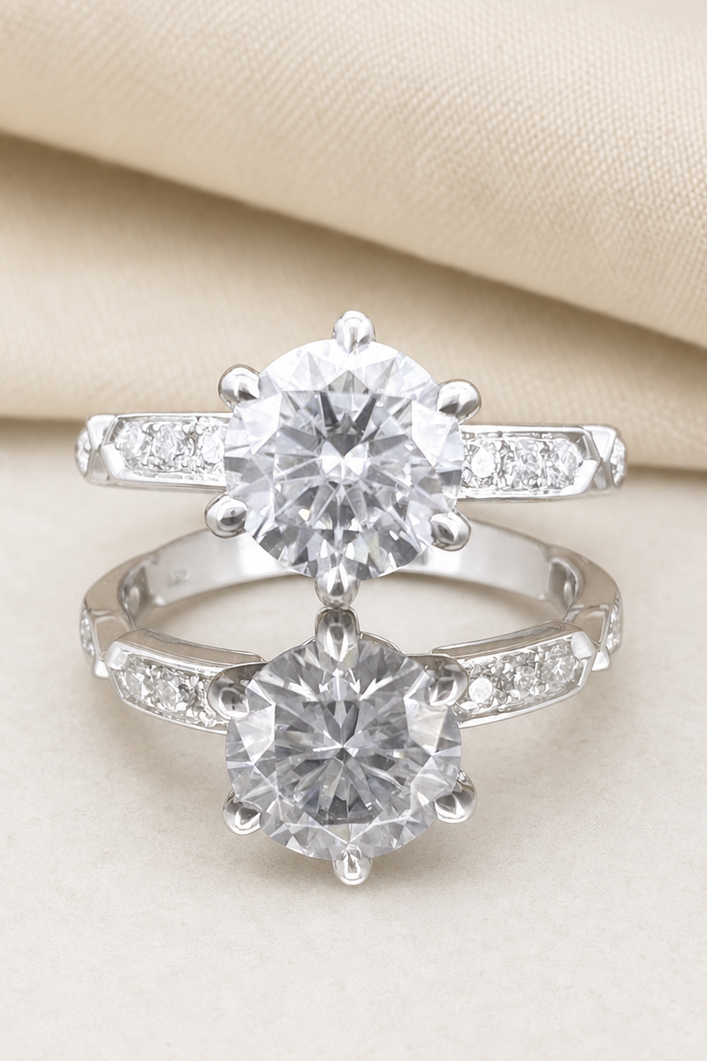 Impimo 1/2 CT Moissanite Round Cut Ring with Accent Stones - 925 Silver 18K White Gold | close-up detail of the setting