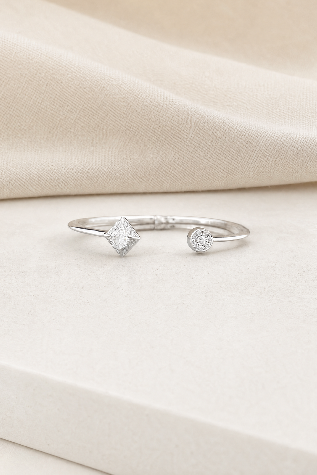 Impimo 0.8-2.67 CT Moissanite Round Center Bracelet - 925 Sterling Silver with 18K White Gold Plating - display view on ivory linen